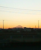 夕暮れの富士山