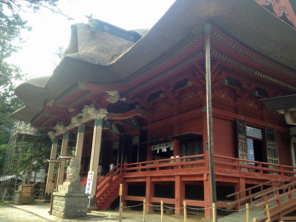 出羽神社・三神合祭殿